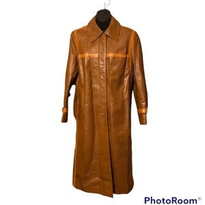 70’s Vtg 100% Leather Coat Brown Two Tone Acetate Lining With Hidden Buttons
